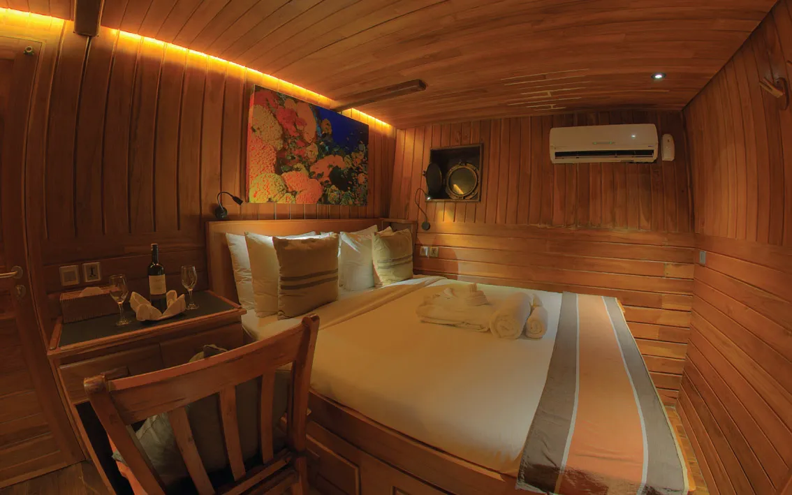 Cabin 2 & 4