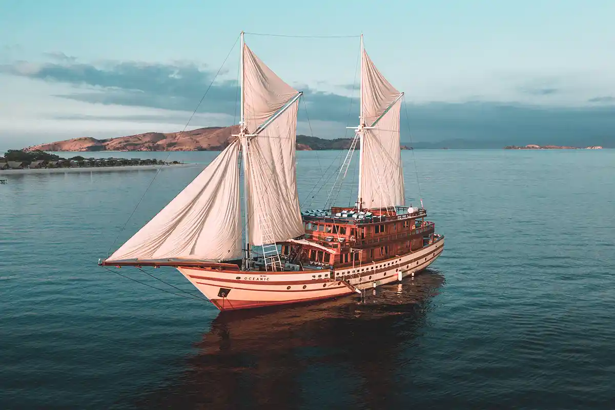 Phinisi The Maj Oceanic - Exterior