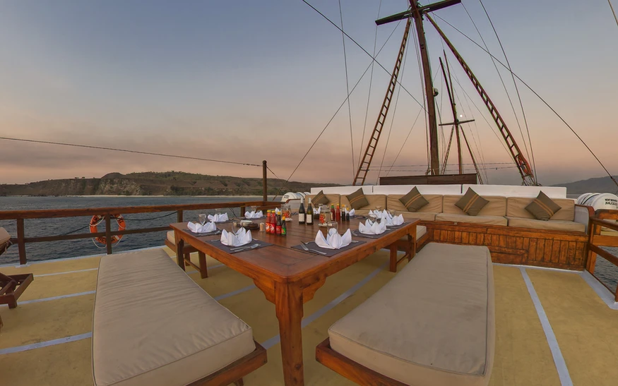 Outdoor Dining Area