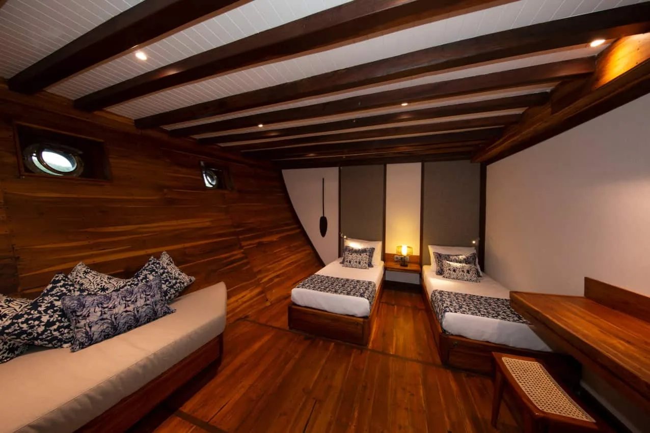 Coralia lower deck twin cabin