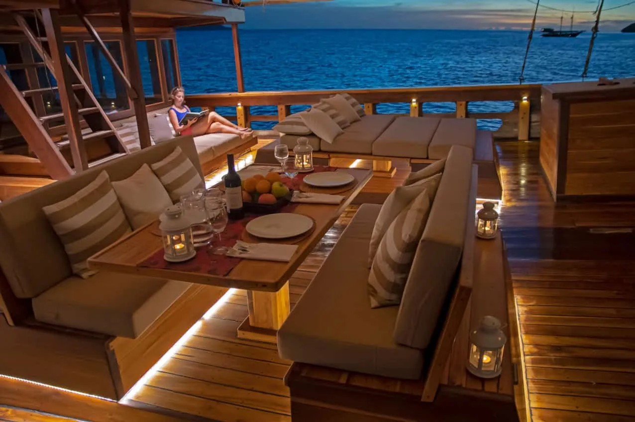 Dinner time on Coralia Liveaboard