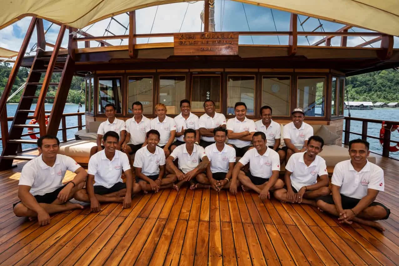 Coralia Liveaboard crew
