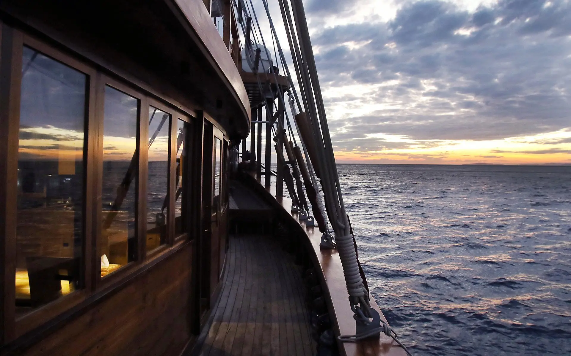 Tiare Liveaboard Side Deck | Indonesia Juara Trip