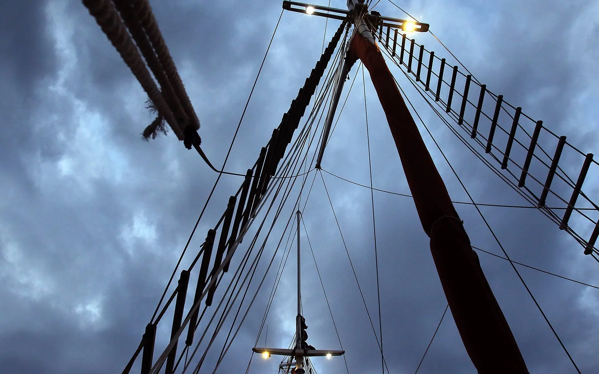 Tiare Liveaboard Masts and Rigging | Indonesia Juara Trip