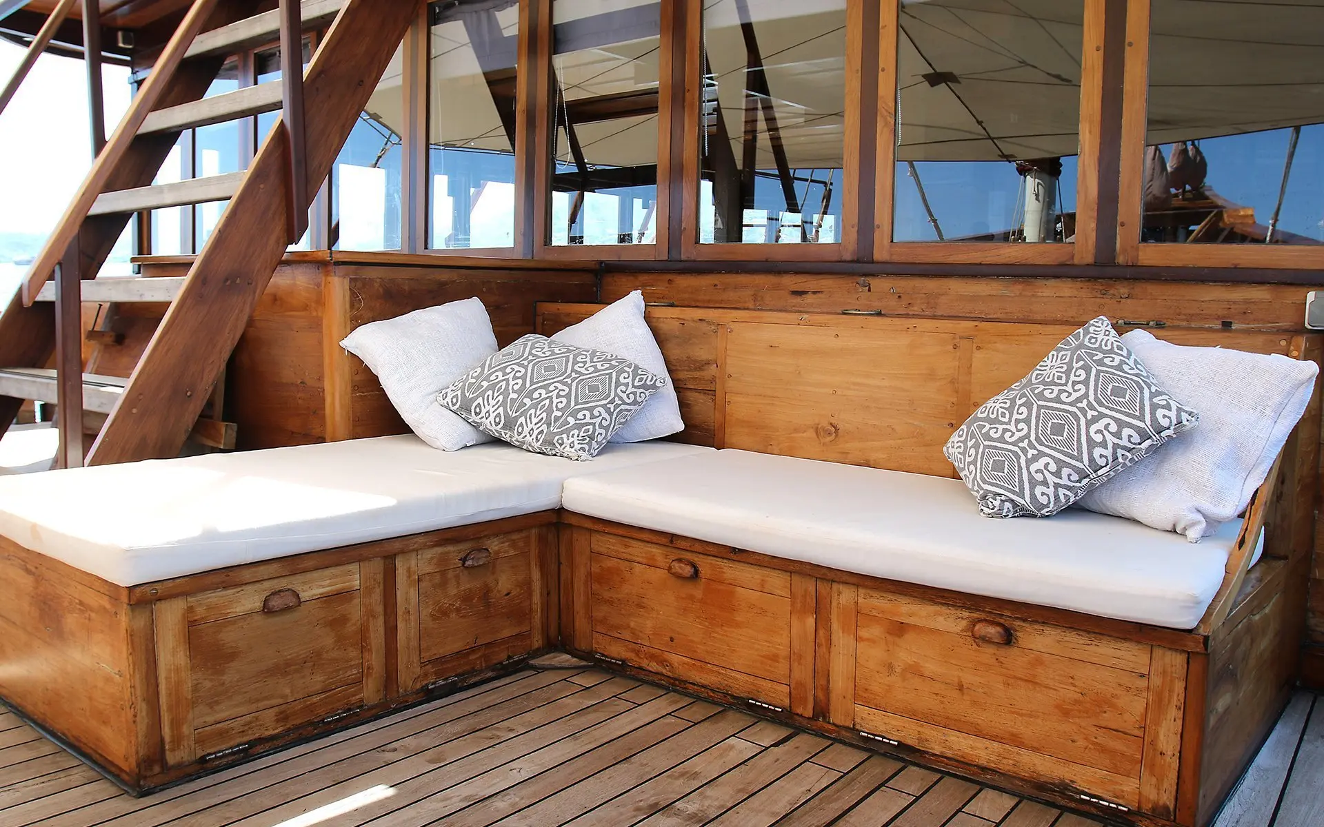 Tiare Liveaboard Outdoor Lounge | Indonesia Juara Trip