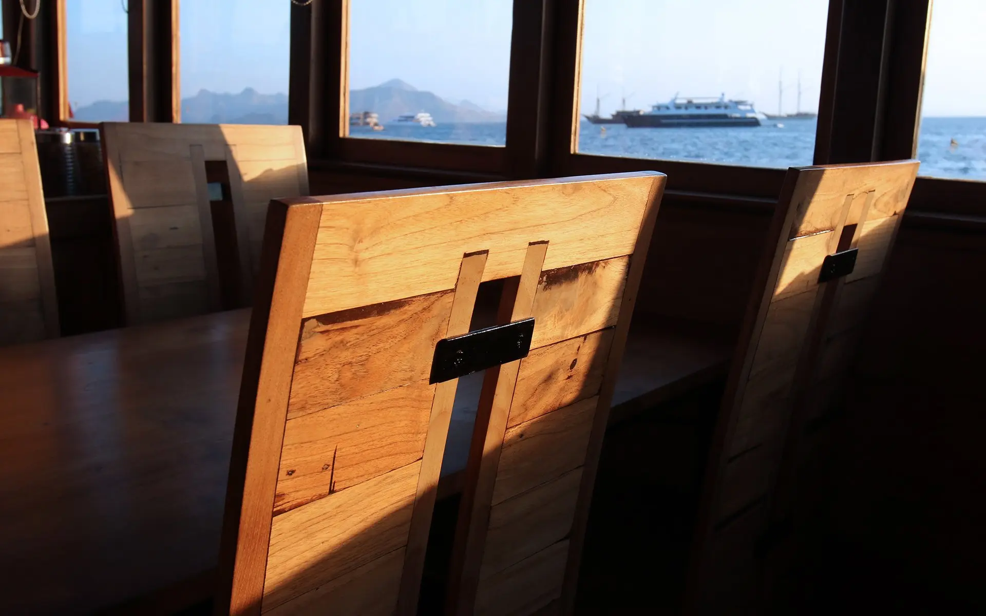 Tiare Liveaboard Deck Seating | Indonesia Juara Trip